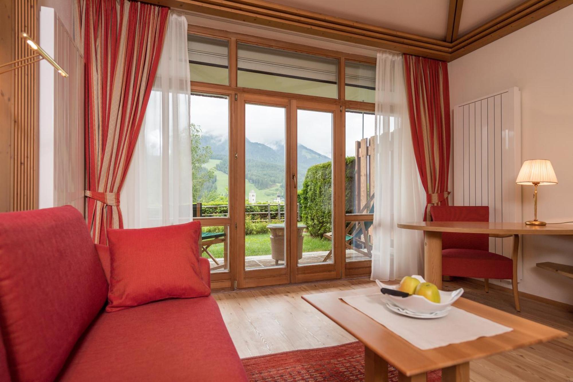 Naturhotel Leitlhof 圣坎迪朵 外观 照片