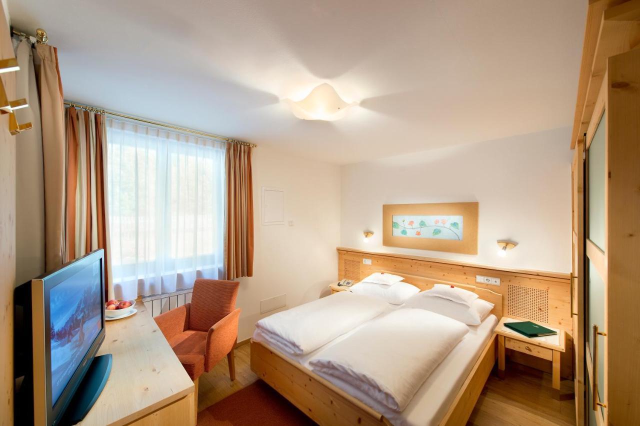 Naturhotel Leitlhof 圣坎迪朵 外观 照片